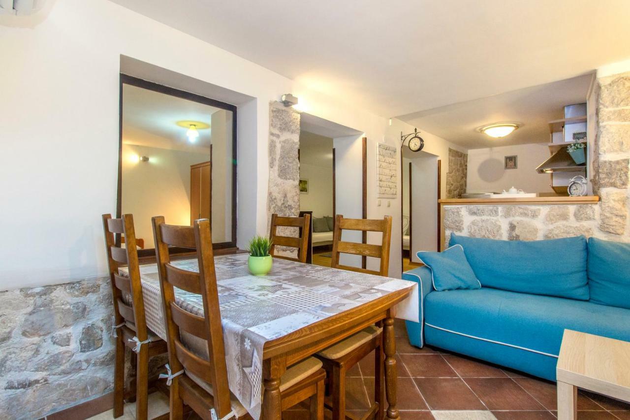 שיבניק Apartment Ivan City Center מראה חיצוני תמונה