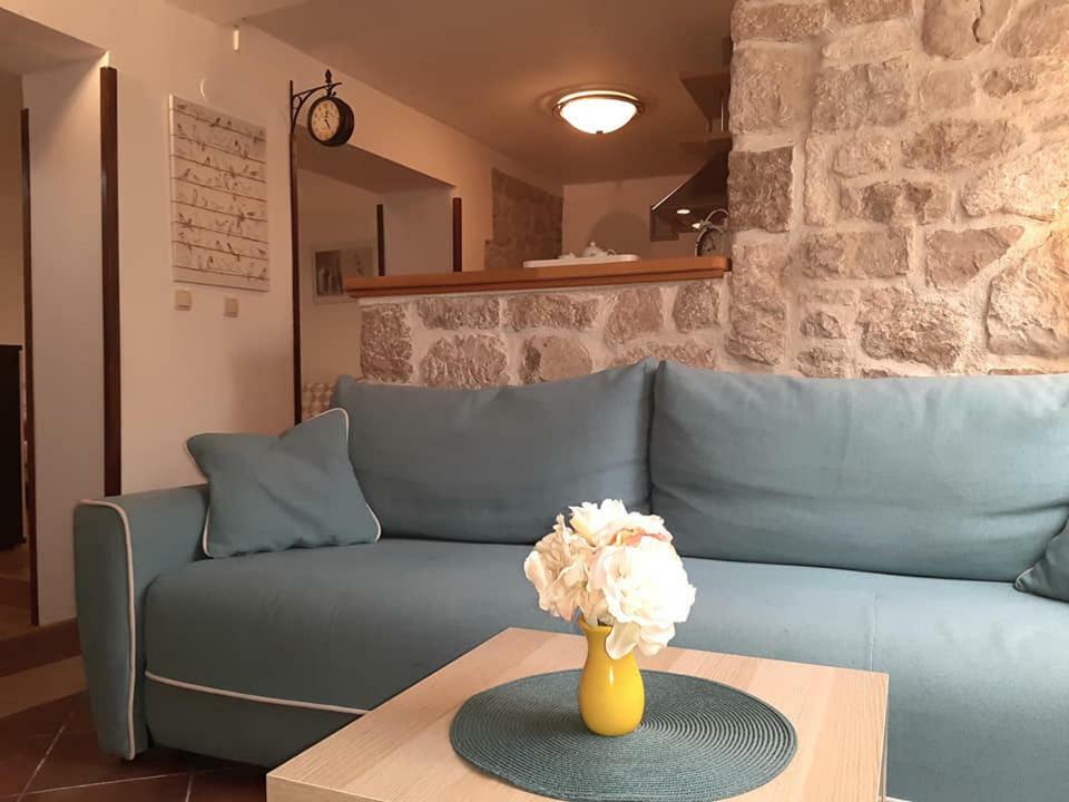 שיבניק Apartment Ivan City Center מראה חיצוני תמונה